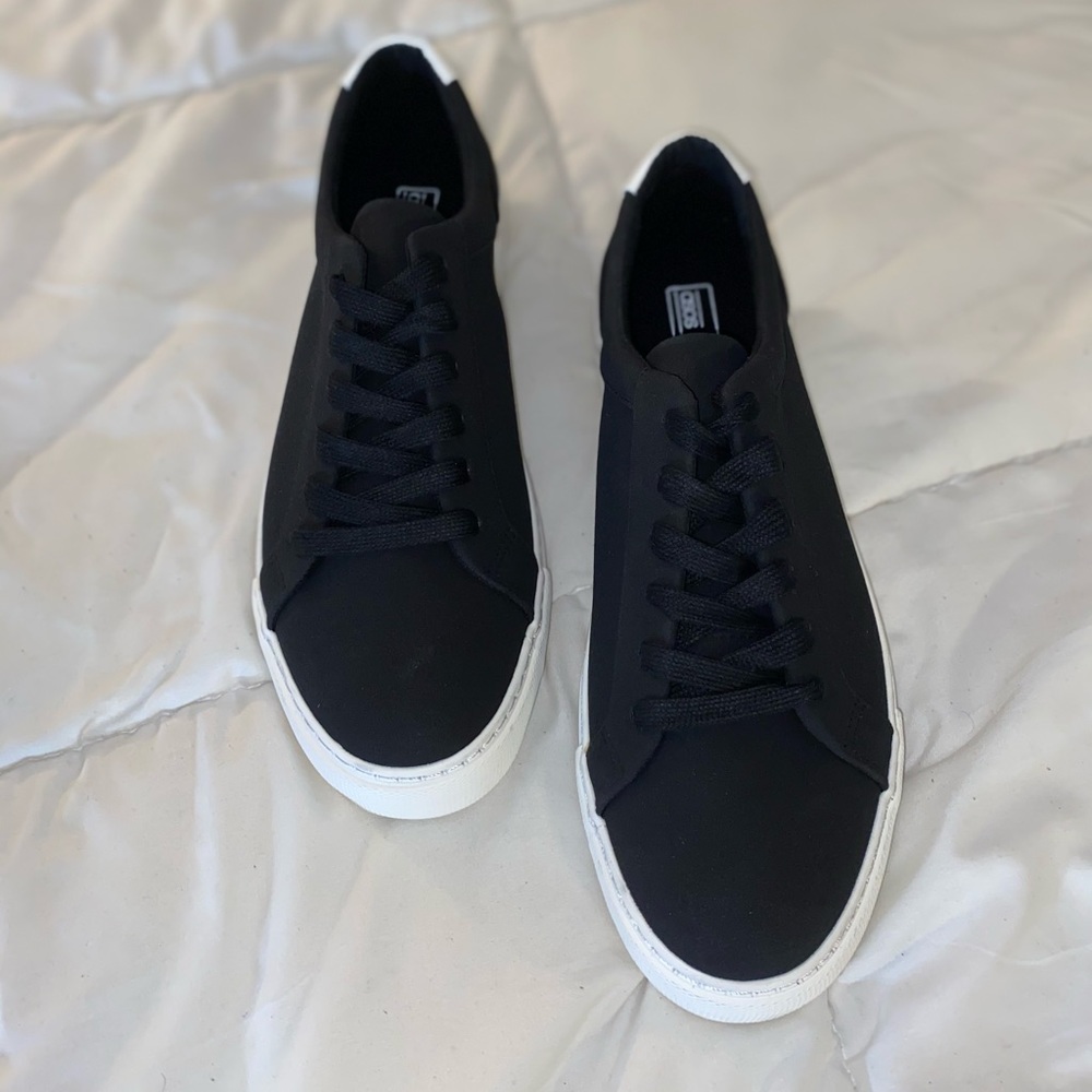 Men’s Suede Black&White Sneakers